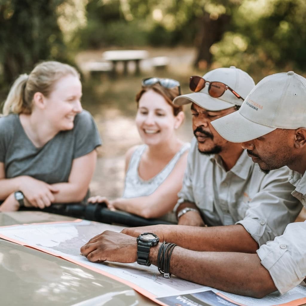 Routenbesprechung Guides mit Gästen