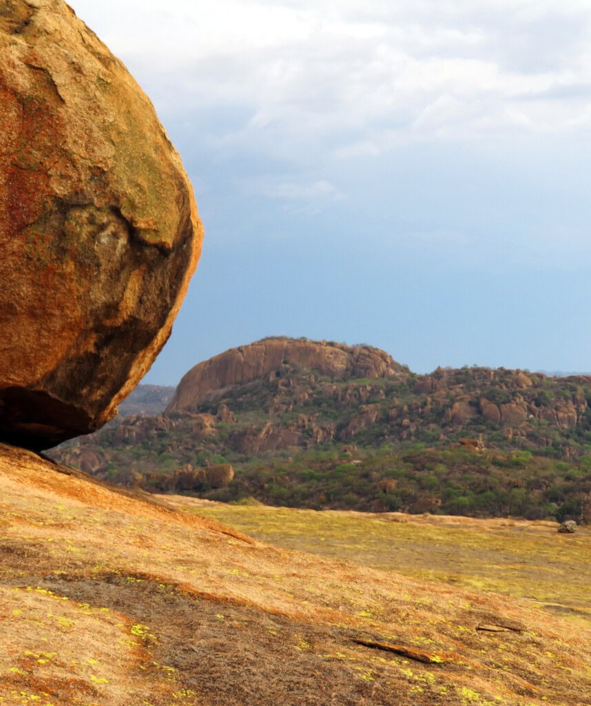 Blick auf die Landschaft des Matobo Nationalparks Simbabwe